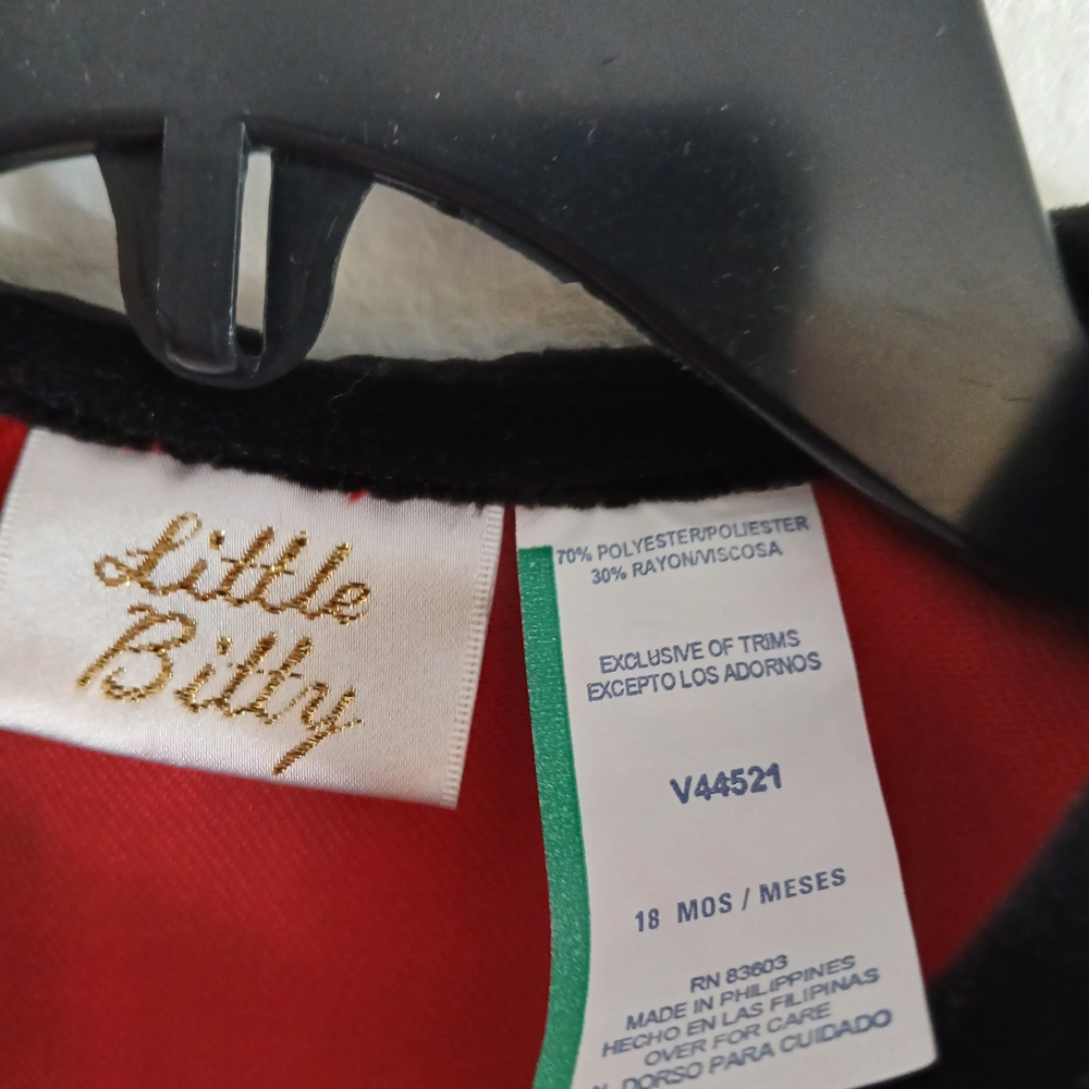 Littke Bitty Size 18 Months Red Kids Costume with Hat 3 Pieces New $25 - Picture 4 of 16